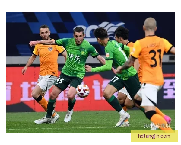 以斯威迎战国安焦点对决中超格局走向关键一战前瞻实力碰撞看点十足 以斯威迎战国安焦点对决中超格局走向关键一战前瞻实力碰撞看点十足